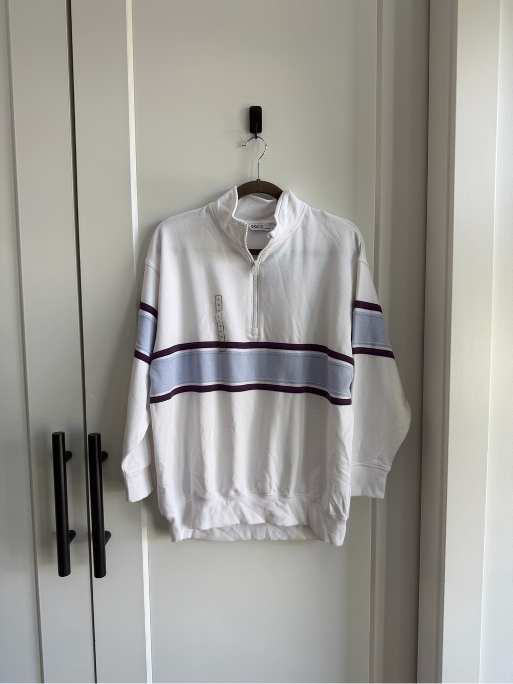 🦋 NWT Girls YXL (fits Adult Small) DSG White Quarter-Zip Sweater